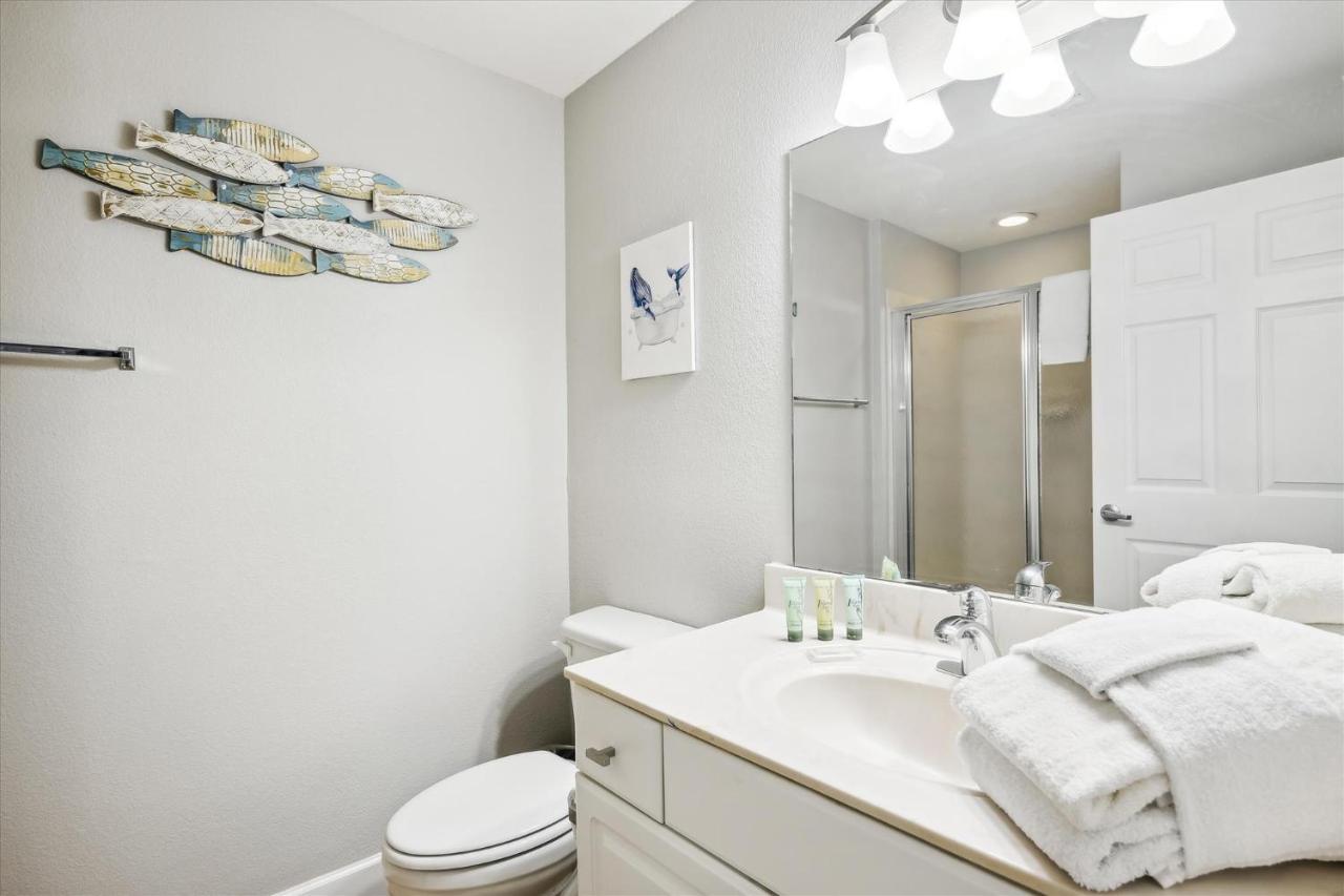 Gone Coastal - Tidewater Beach Resort #2410 By Book That Condo Panama City Beach Esterno foto