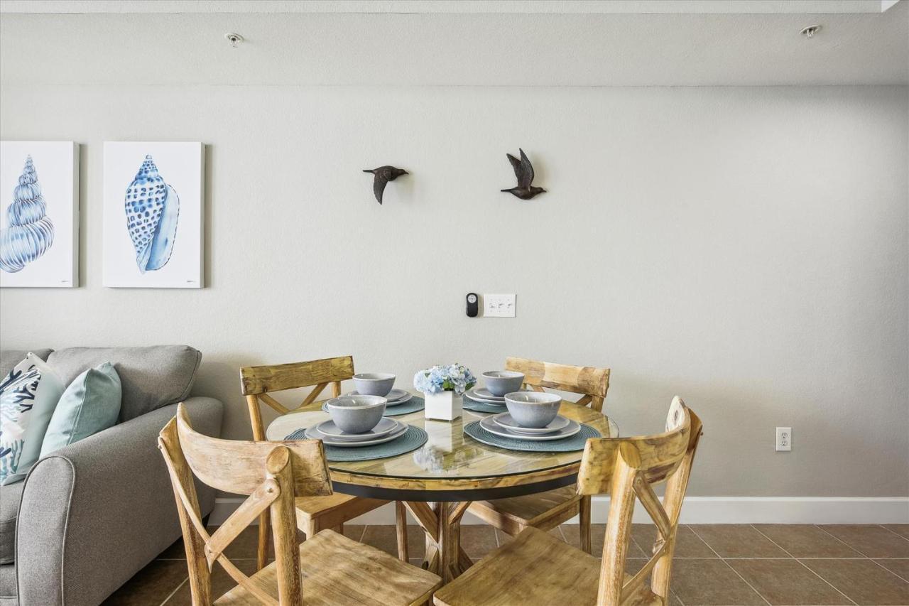 Gone Coastal - Tidewater Beach Resort #2410 By Book That Condo Panama City Beach Esterno foto