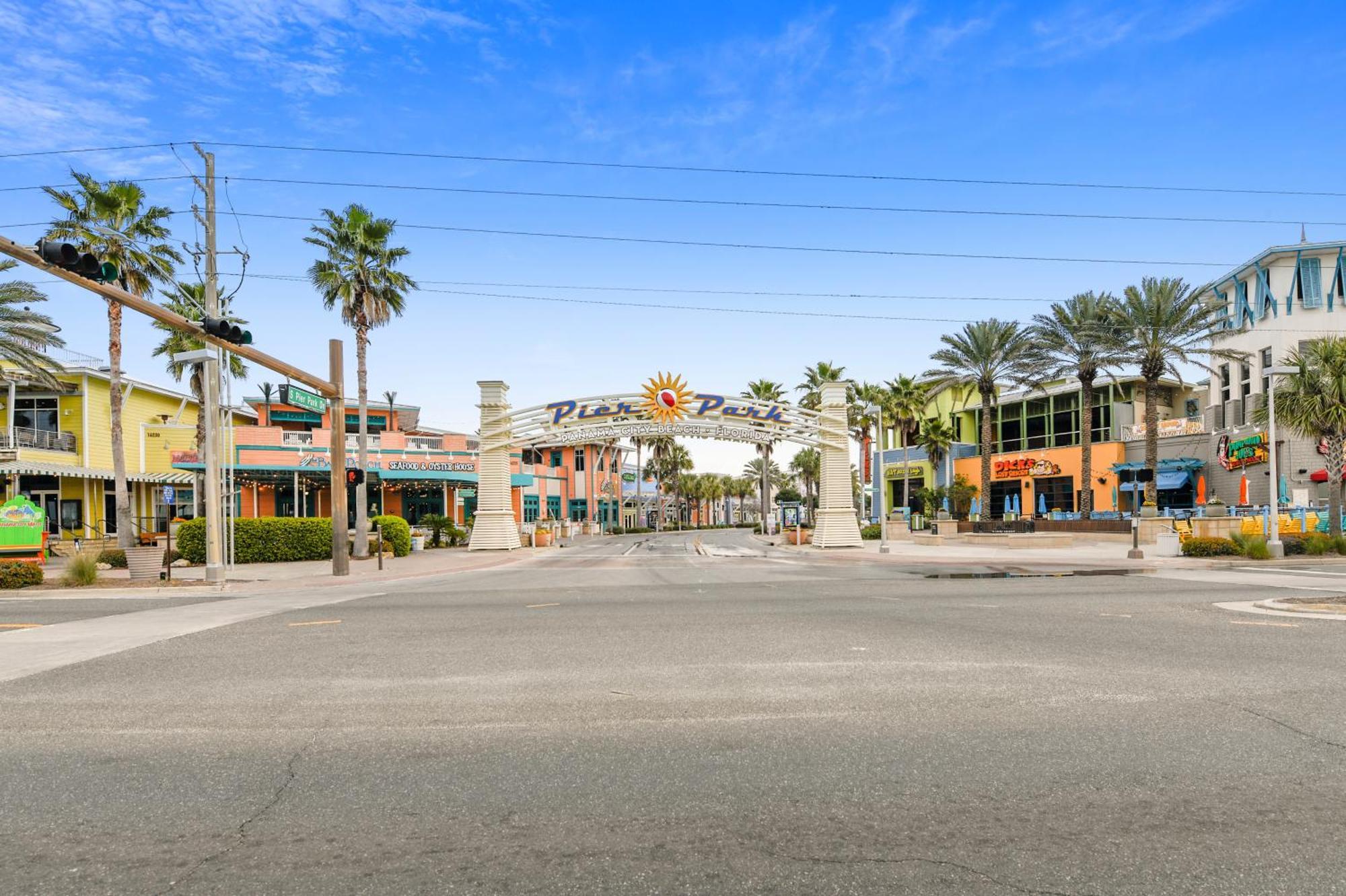 Gone Coastal - Tidewater Beach Resort #2410 By Book That Condo Panama City Beach Esterno foto