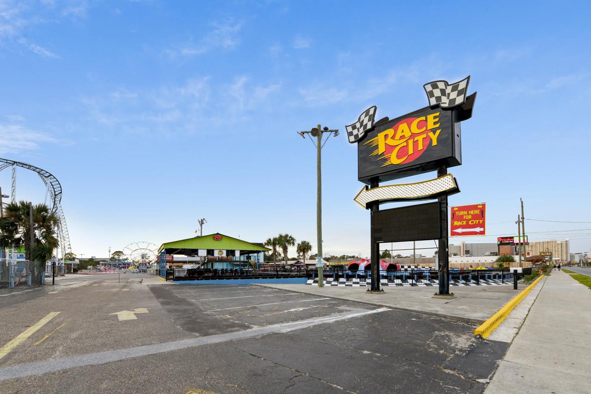 Gone Coastal - Tidewater Beach Resort #2410 By Book That Condo Panama City Beach Esterno foto
